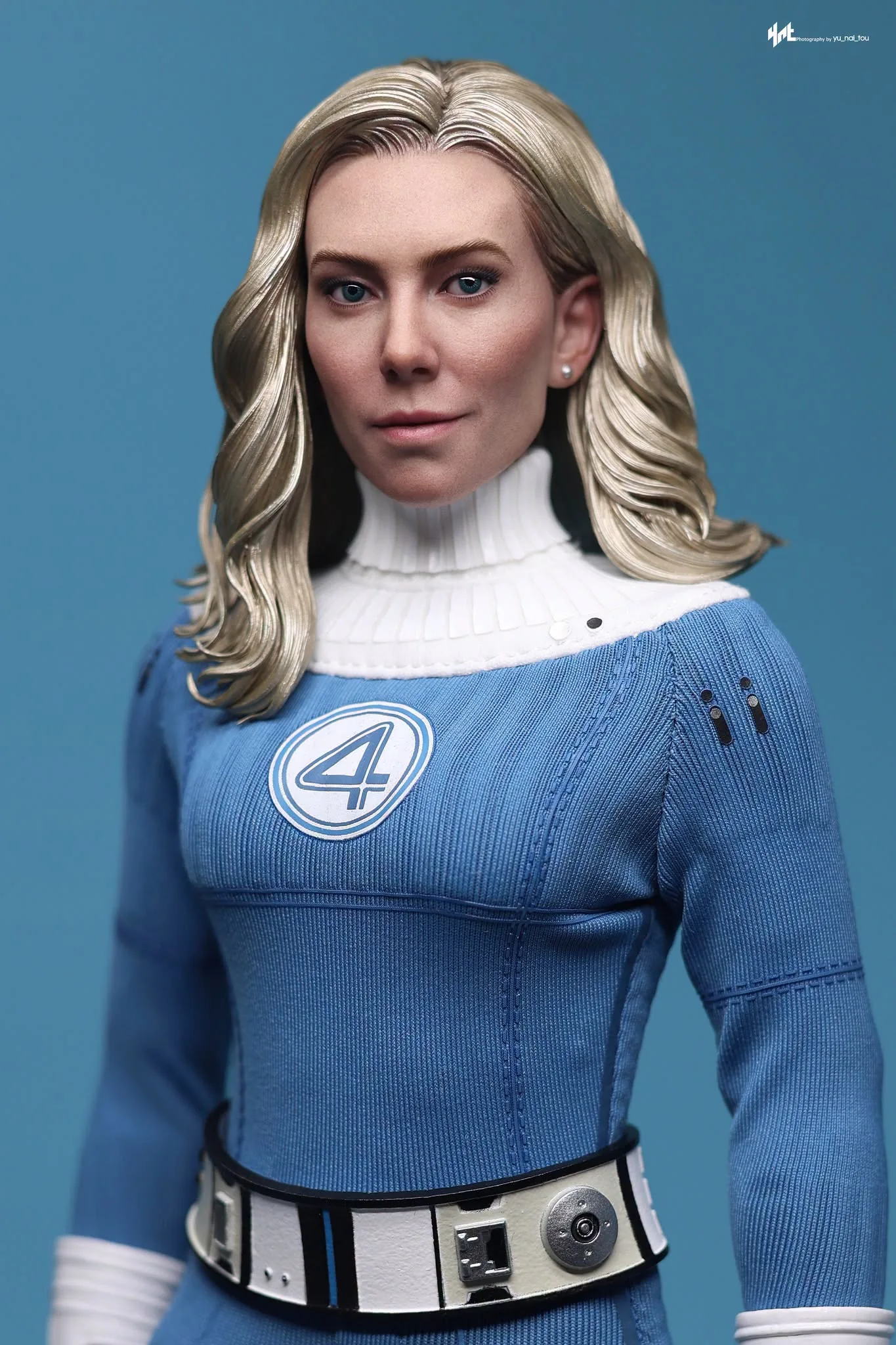 Final production review photo of Hot Toys Invisible Woman showing the blue and white suit, collar, belt and gloved hands.