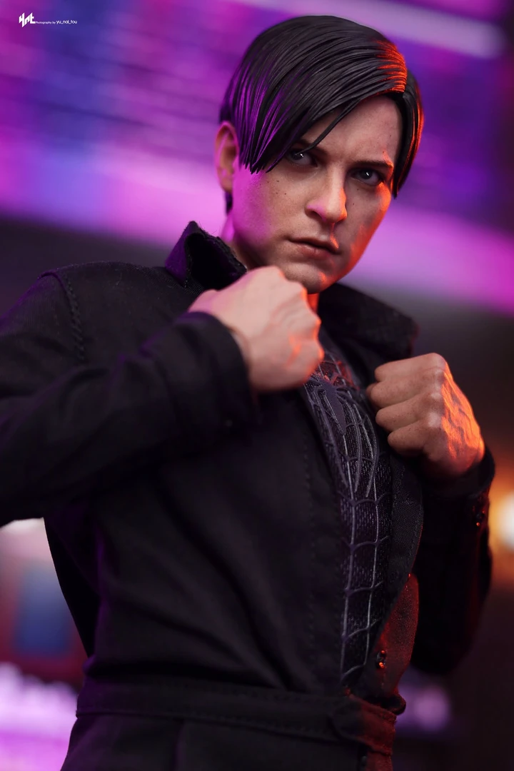 Final production review photo of Hot Toys Spider-Man 3 Peter Parker showing the open magnetic shirt revealing the black Spider-Man suit top.