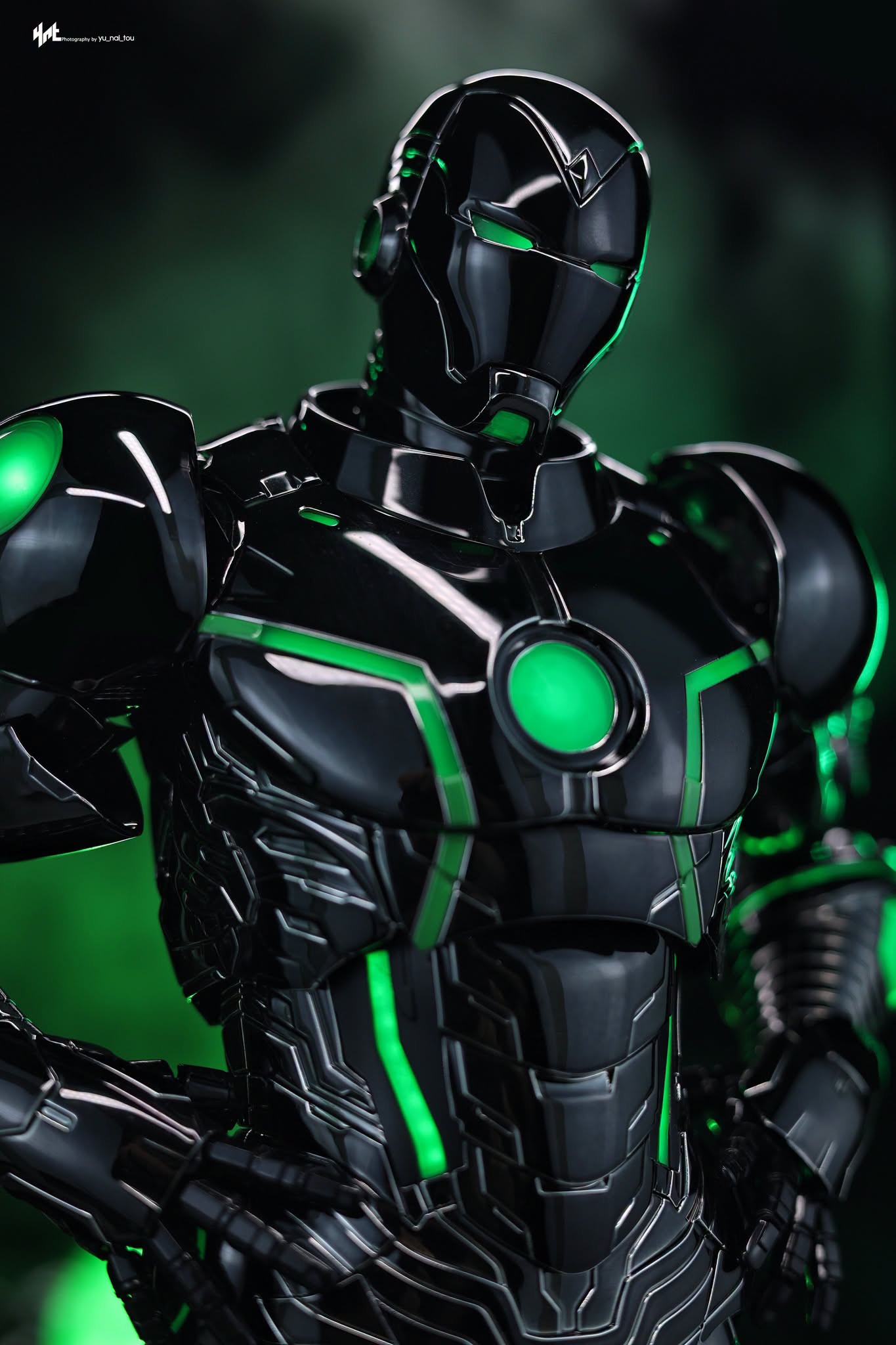 Final production review photo of Hot Toys Superior Iron Man Infamous Neon showing the helmet and black chrome chest armor.